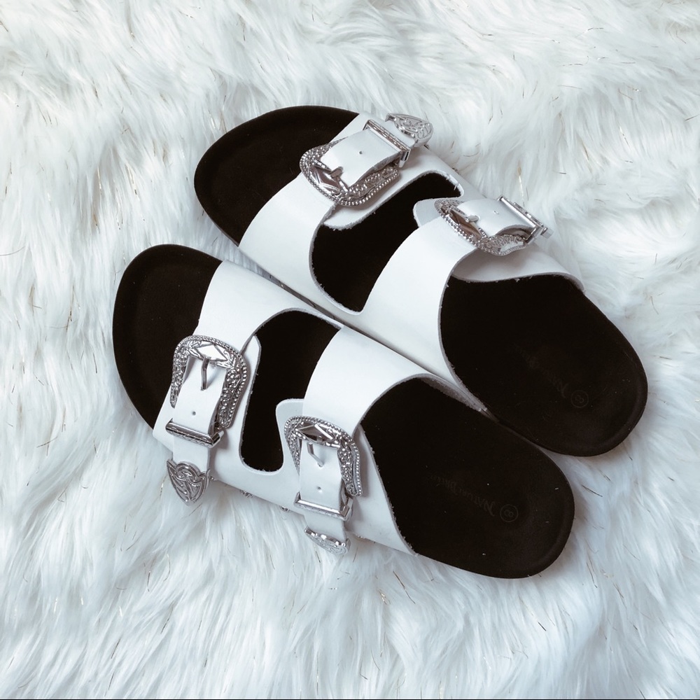 Paige | Sandals - Picture 4 of 8